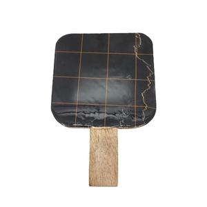 Planche à découper ronde en bois avec poignée, motif géométrique noir et blanc, pour la cuisine et les mariages - Product Image 6