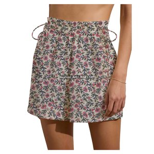 Shorts de week-end en coton imprimé au bloc Sanganeri pour femme, avec cordon de serrage, pour l'été et la détente - Product Image 4