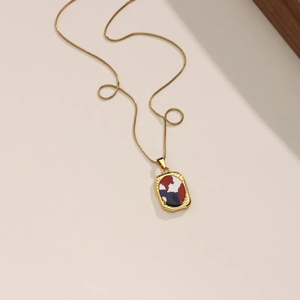 Collier pendentif coquillage pour femme en acier inoxydable 304 plaqué or véritable 18 carats avec finition électrolytique et chaîne serpent - Product Image 6