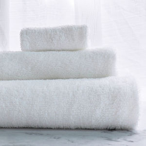 <b>Microfiber</b> Knitted Bath <b>Towel</b> Solid Color Recyclable Nylon Eco-Friendly Soft Absorbent for Home Use - Product Image 1