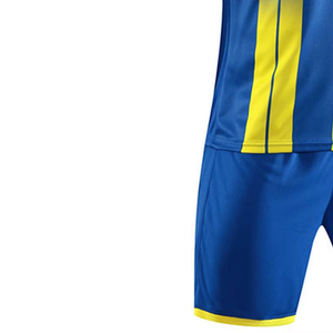 Uniforme de Fútbol de Tela Premium, Diseño Transpirable, Ligero, Cómodo, Ajuste Perfecto para Actividades Atléticas, con OEM - Product Image 5