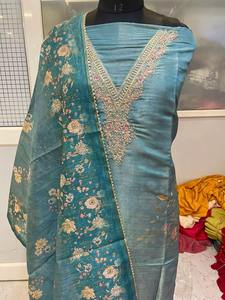 100% bonne qualité tissu Designer brodé à la main non cousu costumes vêtements indiens et pakistanais - Product Image 3