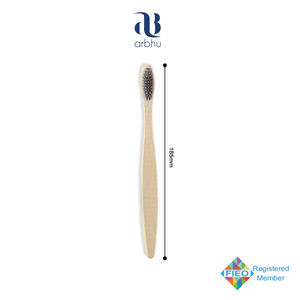 Brosse à dents en bambou à poils ultra doux en forme de C, brosse à dents en bois écologique pour les dents et les gencives sensibles, hygiène buccale naturelle - Product Image 5