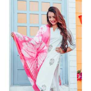 Ensemble de costume en coton blanc à motifs roses faits à la main pour femmes avec dupatta rose, taille XS - Product Image 4