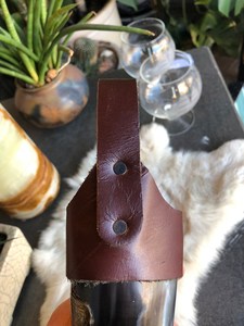 Cuerno Vikingo para Beber Tallado a Mano con Funda de Cuero |   380 ml, 500 ml |   Jarra de hidromiel nórdica hecha a mano |   Copa Medieval para Cerveza, Regalo - Product Image 4