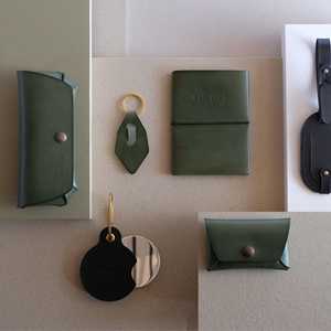 Porta Pasaportes Unisex de Cuero Genuino Ecológico, Personalizado, con Bloqueo RFID, Funda Protectora para Pasaporte - Product Image 3