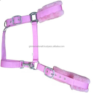 Harnais de cheval en nylon rembourré en fourrure de vison douce, double couche et surpiqûres, de luxe, aux couleurs vives, avec ferrures en nickel. - Product Image 1