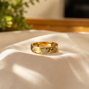 Anillo de Compromiso con Diamante de Corte Brillante Redondo, Chapado en Oro Amarillo de 14K, Anillo de Propuesta para Mujer, Elegante Joyería de Moissanita - Product Image 1