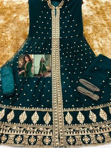 Ensemble Anarkali pour femme en Georgette de renard vert émeraude, brodé or, séchage rapide, longueur ras du sol, pour soirée, avec dupatta, toutes saisons - Product Image 4