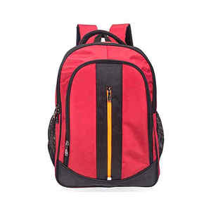 Mochila Personalizada de Cuero Vacuno con Estampado en Relieve de 80g, Patrón Blanco y Negro, Accesorio de Moda con Pelo Animal - Product Image 2
