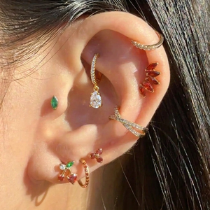 Boucles d'oreilles créoles dorées en argent 925 avec pendentif goutte en forme de poire pavé de diamants, bijoux fins chrétiens tendance, cadeau d'anniversaire de mariage pour elle - Product Image 4
