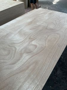 FOMEX Okume Bintangor White Face Veneer Boards First-Class AA/AB Grade 3-23mm Thickness Core Sanding E1 Glue Modern Plywoods - Product Image 3