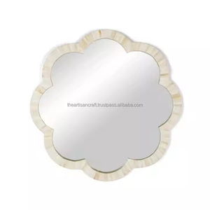 Cadre de miroir en incrustation d'os écologique fait à la main, design moderne, motif floral, taille et couleur personnalisables, décoration murale, meubles inclus - Product Image 1