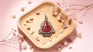Colgante de Coral en Plata de Ley 925 con Engaste en Forma de Pirámide, Estilo Clásico, Amuleto para Uso Diario de Mujer - Product Image 4