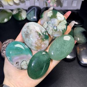 Piedras de ágata natural con forma de palma, pulidas y lisas, de cristal rosa, para regalo, decoración, exhibición, colección y manualidades. - Product Image 1