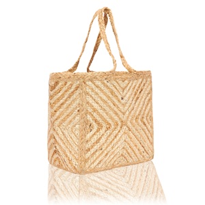 Sac fourre-tout bohème tendance 2026 TYNTRA fait main en jute écologique, mini sac messager fantaisie réutilisable et polyvalent pour les voyages - Product Image 3