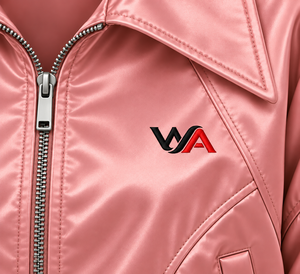 Veste Courte Rose en Satin pour Femme, Col Évasé, Poignets Élastiques, Ourlet à Boutons, Vêtement d'Extérieur, Fournisseur Personnalisé en Gros pour Marques Privées - Product Image 6