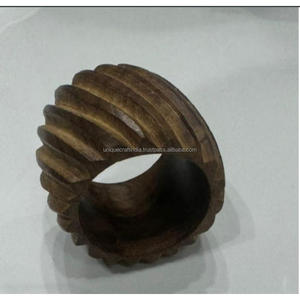 Anillos de Servilleta Cuadrados de Madera Ecológicos, Modernos y Minimalistas, Decoración Elegante para la Mesa con Líneas Grabadas para Eventos Especiales - Product Image 6