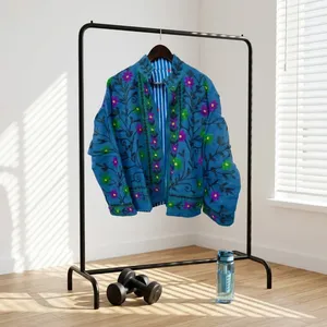 เสื้อแจ็คเก็ตไหมพรมคอตั้งสีน้ำเงินสำหรับผู้หญิง ลายดอกซูซานี  ผ้าแจ็คการ์ด แขนยาว เสื้อโค้ทฤดูหนาว ระบายอากาศได้ดี กันลม - Product Image 4