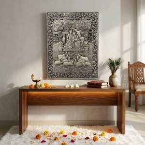 Pinturas Verticales Hechas a Mano de Arte Decorativo en Plata con Grabado Fino de Radha Krishna con Vacas en el Estanque de Loto - Product Image 2