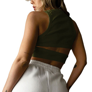 Débardeur court côtelé vert olive personnalisé style streetwear, sans manches, avec découpes latérales, gilet athleisure pour femmes, idéal pour les boutiques et le sport - Product Image 2