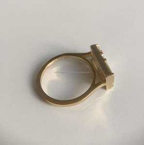 แหวนหมั้น/แต่งงานสไตล์วินเทจสุดหรูสีทอง14K ใส่ได้ทั้งชายและหญิงมีเพชรทรงวงรีใช้ในห้องแล็บสำหรับครบรอบของผู้หญิง - Product Image 2