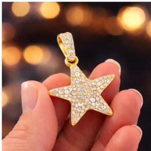 Élégant et Unique Collier Pendentif Étoile de Mer en Or Massif 10K avec Diamant Moissanite, Création Personnalisée, Cadeau Idéal pour les Amateurs de Plage - Product Image 3