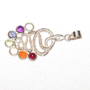 Curación pulida que se puede abrir Chakra piedra preciosa péndulos Feng Shui y amor estilo tallado ágata forma de neumático técnica grabada - Product Image 2