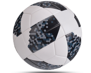 Ballon de football léger en caoutchouc noir avec bandes orange, gonflable pour toutes les saisons - Product Image 3