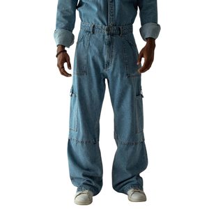 Jean cargo homme coupe droite en denim délavé clair avec poches utilitaires, jambe large, style streetwear décontracté, pour le quotidien - Product Image 1