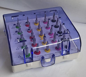 Kit Dental Cónico de 24 Piezas, Caja de Esterilización en Autoclave con Bandeja de Inserción Codificada por Colores - Product Image 2