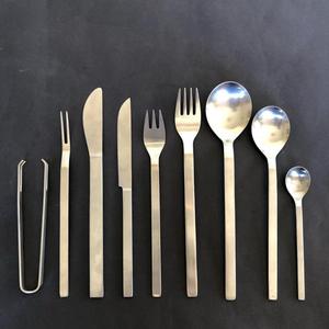 Polished Finish Metal <b>Flatware</b> Sets 5 Pcs Customizable Designs & Durable Silverware Sets Food Safe Cutlery Set For Parties Use - Product Image 3