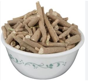 Complément alimentaire à base de racine d'ashwagandha pure biologique Terra Bio Naturals, conçu pour soulager le stress, favoriser l'équilibre énergétique, la santé immunitaire et le bien-être général. - Product Image 2