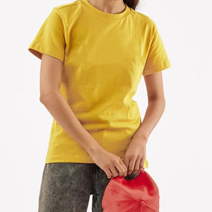 เสื้อยืดลำลองแขนสั้นผู้หญิงทรงหลวมใส่สบายระบายอากาศดีสำหรับฤดูร้อน รับผลิตแบบ OEM พร้อมสกรีนโลโก้ คุณภาพสูง ผ้าฝ้าย 100% แห้งเร็ว - Product Image 1