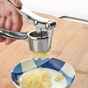 Prensa de Ajo Antideslizante, Clip para Ajo Reforzado, Multifuncional, de Aleación de Zinc y Acero Inoxidable, Tipo Manual - Product Image 3