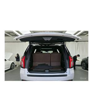 Chevrolet Tahoe 6.2 Dark Knight 4WD, Modelo de Julio de 2022, 16,336 km, Caja de Cambios Automática, Asientos de Cuero, Volante a la Izquierda - Product Image 5