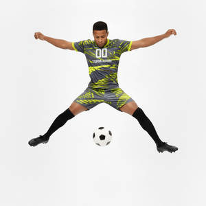 Tenue de football unisexe en gros, conception de logo personnalisé, short respirant à séchage rapide, kit de football personnalisable - Product Image 2