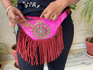 Hand Stitched Cowhide Metallic Fur Leather Hip Bags Multi Color Hip <b>Pockets</b> <b>Belts</b> Waist <b>Pocket</b> <b>Belt</b> Fringe Cow Hair Fringe <b>Belts</b> - Product Image 4