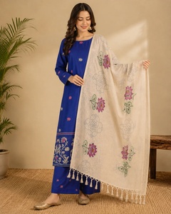 Ensemble de kurta en coton bleu royal non cousu avec broderie florale et dupatta crème pour femmes, style indien pakistanais - Product Image 2