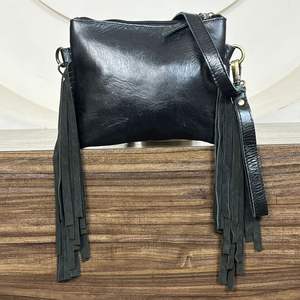 Hot Selling Newest Fashion Hand Tooled Cowhide Leather Crossbody Mini Women's Fringe Handbags Genuine Leather Purse for Ladies - Product Image 5