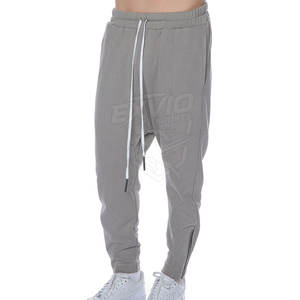 Nuevo Diseño, Fabricación Profesional, Conjuntos Deportivos Bordados al por Mayor, Conjuntos Deportivos Bordados a Bajo Precio - Product Image 6