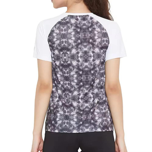 Camisetas de running para mujer recién llegadas, personalizadas, de secado rápido, sublimadas, de alta calidad con servicio OEM. - Product Image 2