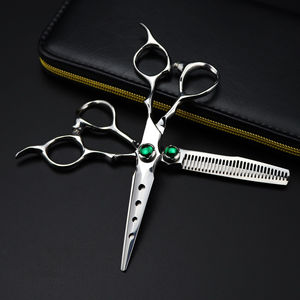 Juego de Tijeras de Peluquería Ovexa de Acero Inoxidable Quirúrgico, 10 mm de Longitud, Agarre Perfecto y Duradero, Herramientas para Cortar el Cabello con Bolsa - Product Image 4