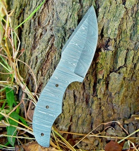 Couteau de survie et de chasse à lame fixe de 8 pouces, en acier Damas de qualité industrielle, fabrication artisanale Pasha Enterprises, pointe tombante, manche intégral, garantie 3 ans - Product Image 4