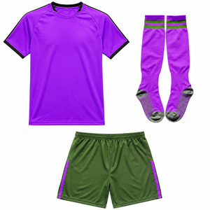Uniforme de football le plus vendu, nouvelle arrivée, uniforme de football 100 % polyester, fabriqué au Pakistan, uniforme de football de haute qualité - Product Image 2