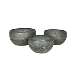 Macetero de Metal Galvanizado de la Mejor Calidad para Exteriores, Patio, Balcón, Maceteros Decorativos para Flores, Hechos a Mano y Personalizados - Product Image 1