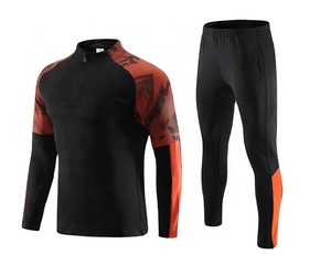 Classic Insulated Leisure Outfit with Front Pouch <b>Storage</b> and Flexible Cuff Finishing - Product Image 2