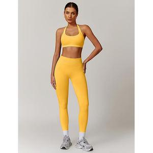 Ensemble de yoga pour femme : soutien-gorge de sport à maintien optimal et leggings taille haute pour la stabilité du tronc et la correction de la posture, en nylon et élasthanne technologiques - Product Image 3