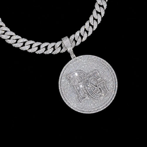 Colgante Redondo Grande Personalizado con Doble Inicial en Plata con Incrustaciones de Moissanita, en Tono Blanco, Amarillo y Rosa, Amuleto de Joyería con Doble Inicial - Product Image 2