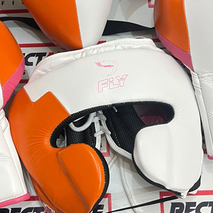Conjunto de Entrenamiento y Sparring de Cuero Vacuno Hecho a Medida, Duradero, Protector y Cómodo RS-BS-1122 para Boxeo y Kickboxing - Product Image 4